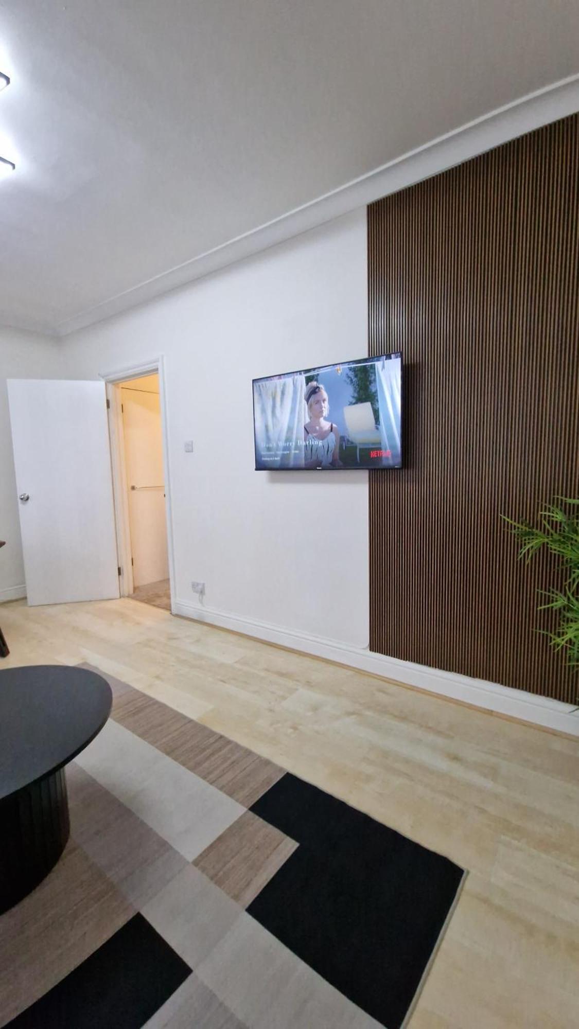 Appartamento Luxury Near Tube Station Londra